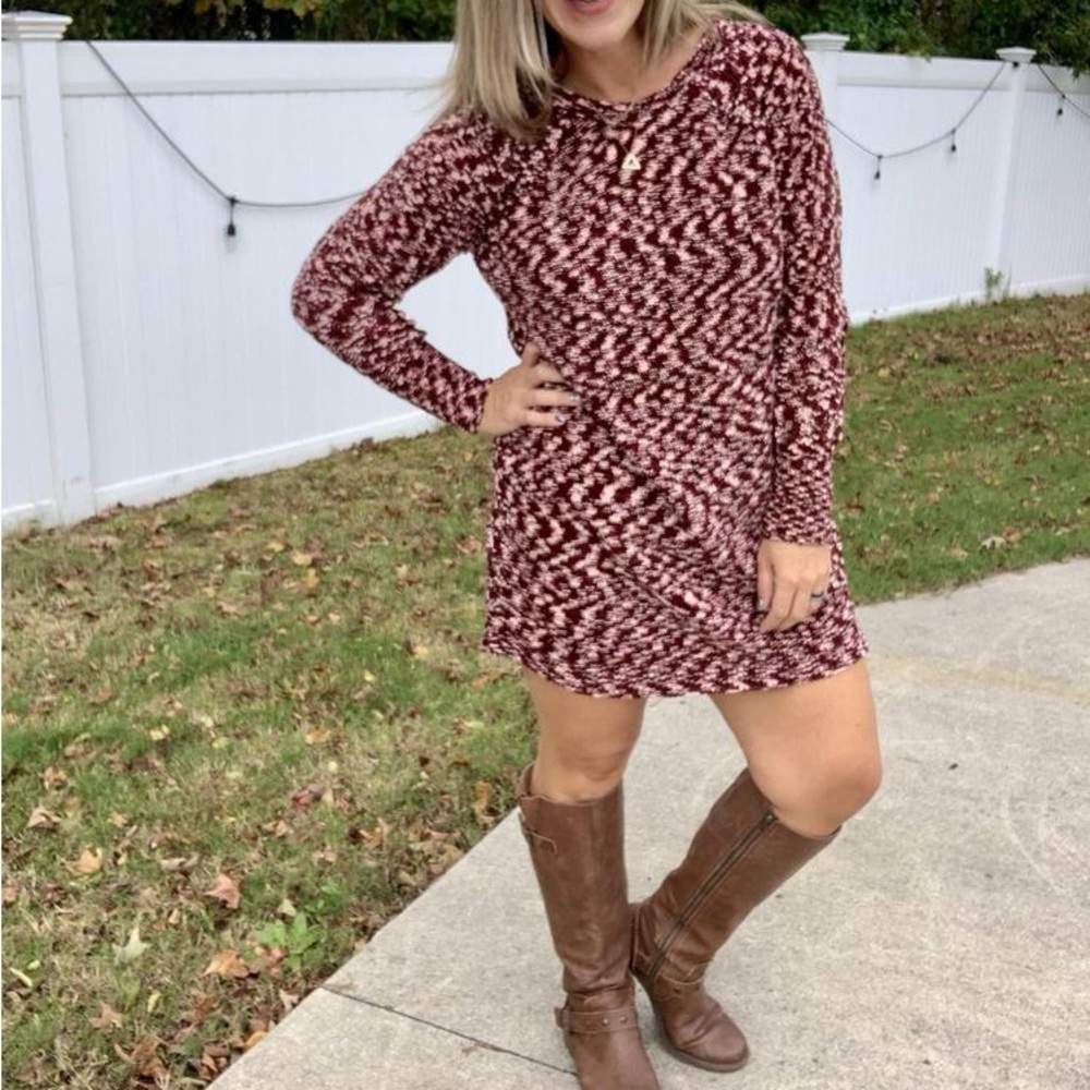 LULAROE Red/Pink/Cream Marble Blend Lauren Sweater Dress, Size Small, EUC. - Picture 10 of 10